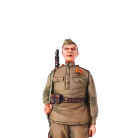 Солдат в походе 1943 гг